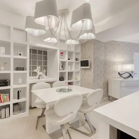 Garden Flat In 16 Apartment Paris