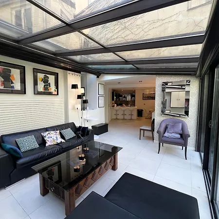 Garden Flat In 16 * Paris